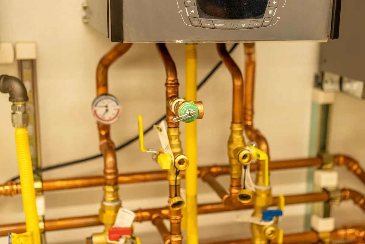 Licensed technician providing Emergency Plumbing for a homeowner in Hollywood